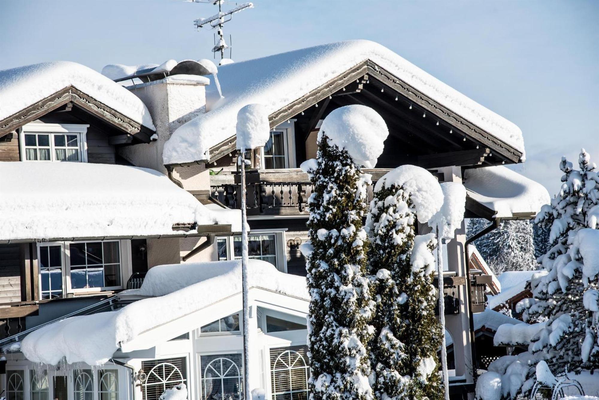 Haus Susanne - Top-Ferienwohnungen - Sommer-Bergbahn Inklusive โอเบอร์ไมเซลชไตน์ ภายนอก รูปภาพ