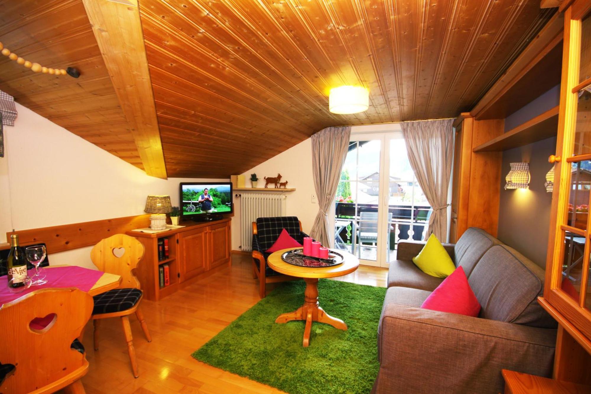 Haus Susanne - Top-Ferienwohnungen - Sommer-Bergbahn Inklusive โอเบอร์ไมเซลชไตน์ ภายนอก รูปภาพ