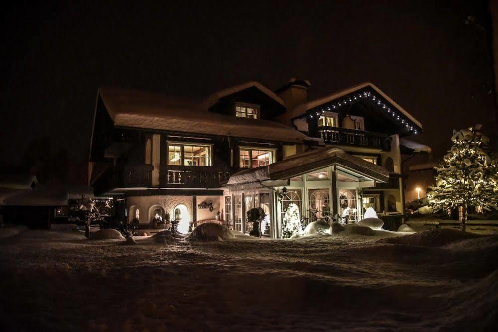 Haus Susanne - Top-Ferienwohnungen - Sommer-Bergbahn Inklusive โอเบอร์ไมเซลชไตน์ ภายนอก รูปภาพ